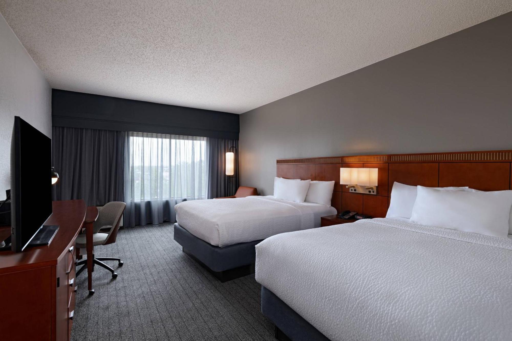 Courtyard By Marriott San Antonio Airport Hotel Eksteriør billede