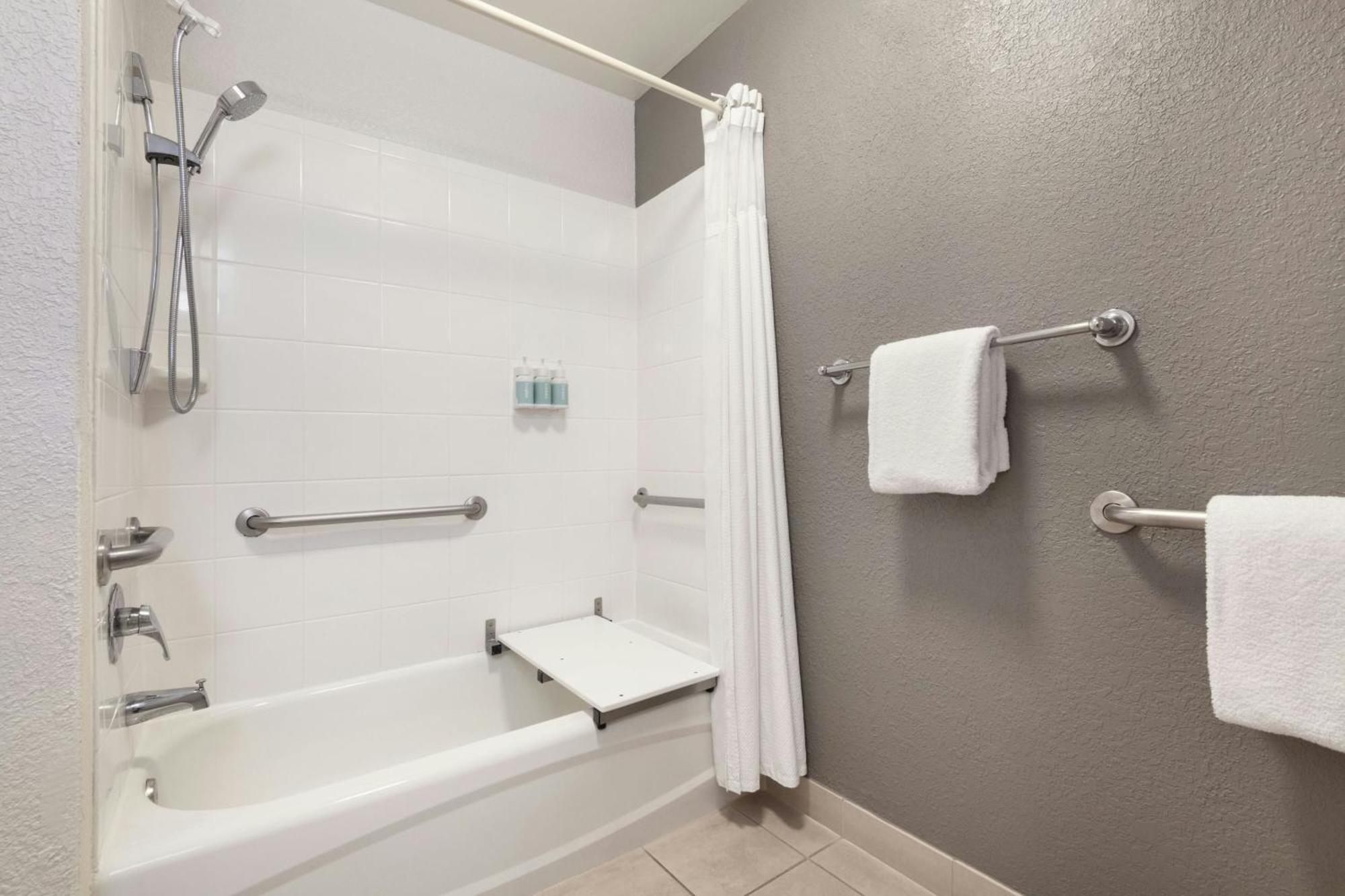 Courtyard By Marriott San Antonio Airport Hotel Eksteriør billede