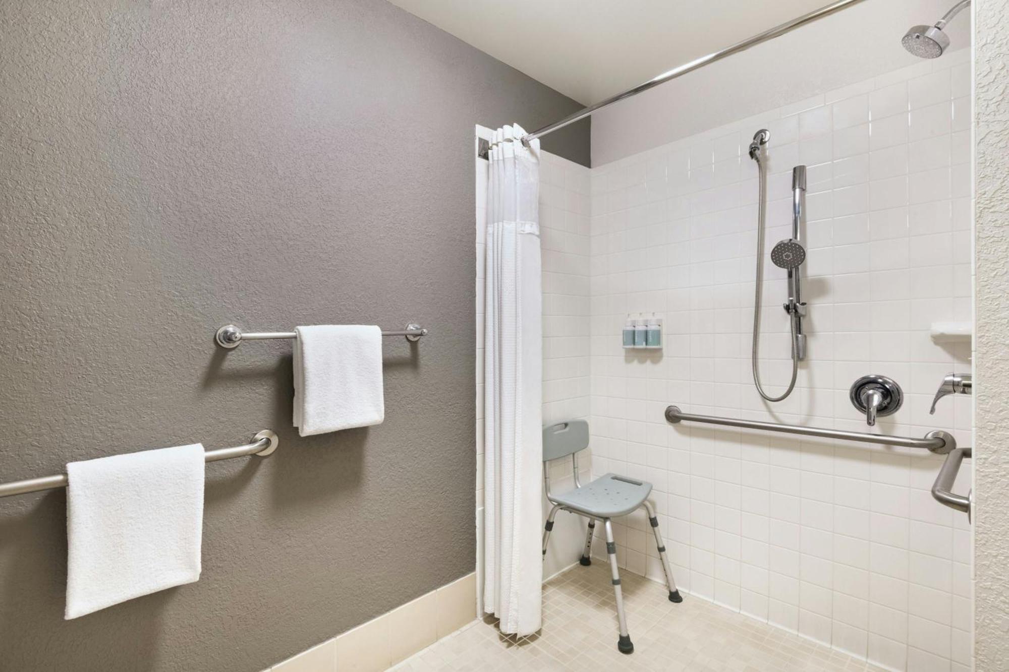 Courtyard By Marriott San Antonio Airport Hotel Eksteriør billede